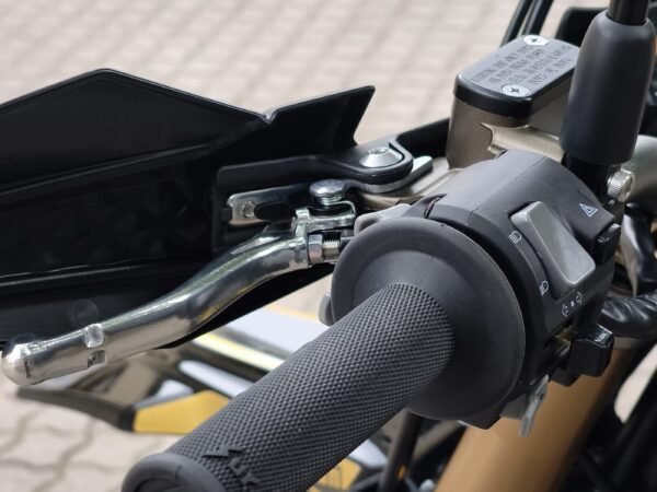 Surron Ultra Bee T 2025 - Image 12